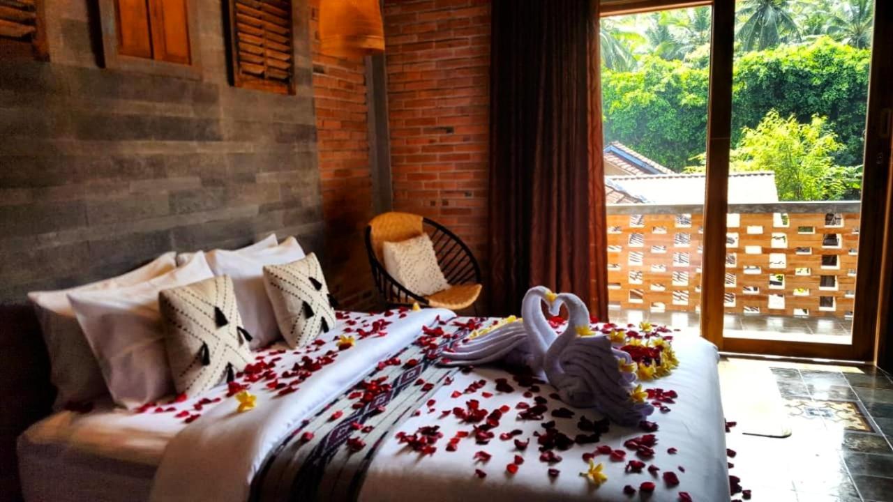 Oma Watu Inn Pringkuku Exteriör bild